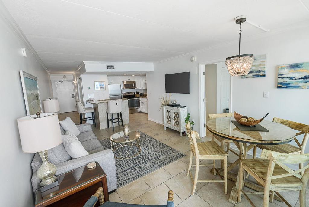 Island Winds East 408 By Albvr - Gorgeous Condo With Million Dollar Views In The Best Location On The Beach Gulf Shores Zewnętrze zdjęcie